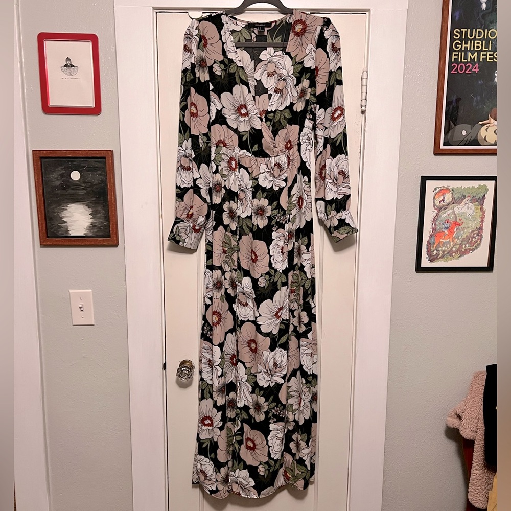 Floral Long-Sleeve Maxi Dress Fits Small-Medium